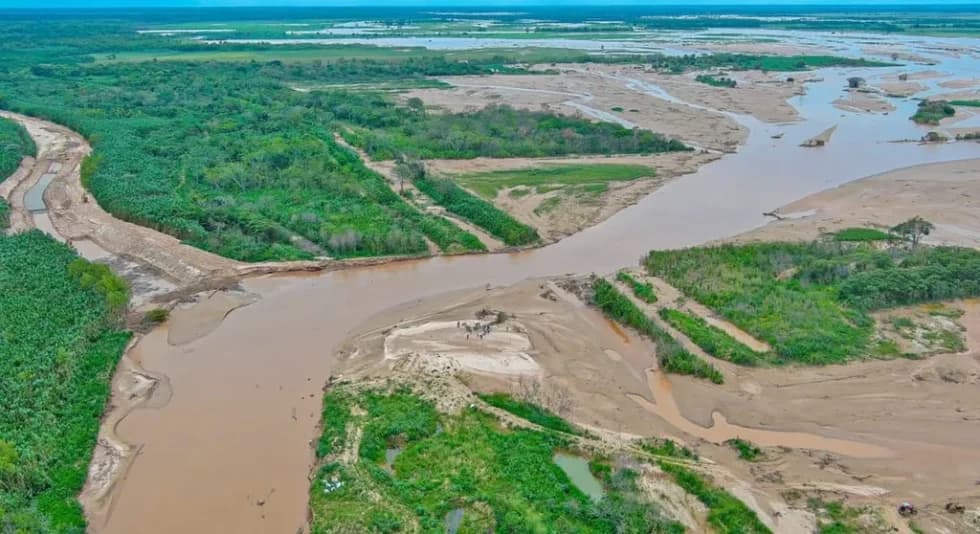 ALERTA EN EL NORTE CRUCEÑO: EL PIRAÍ AMENAZA CULTIVOS, COMUNIDADES Y CARRETERAS